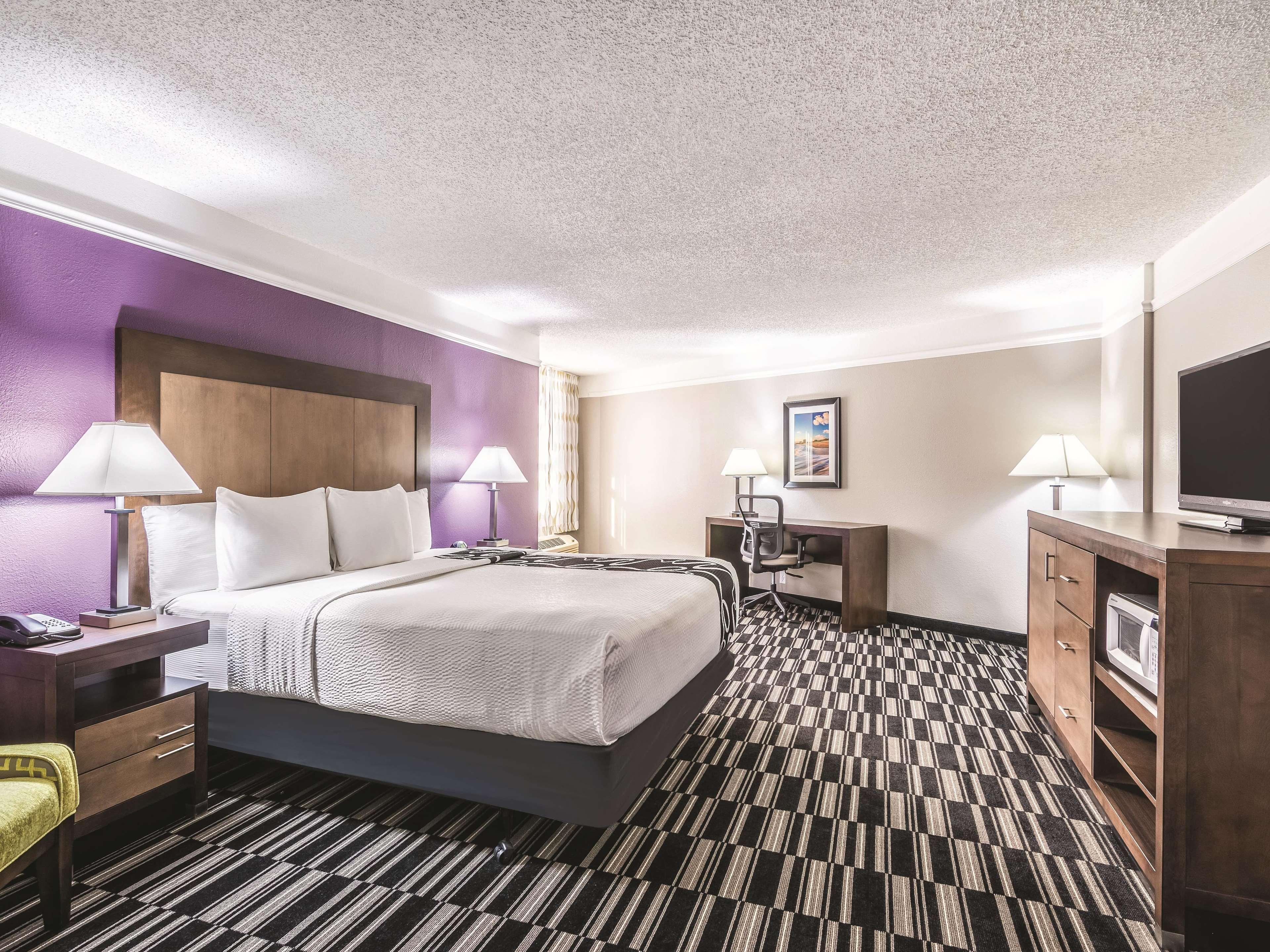 La Quinta Inn By Wyndham Jupiter Exterior photo